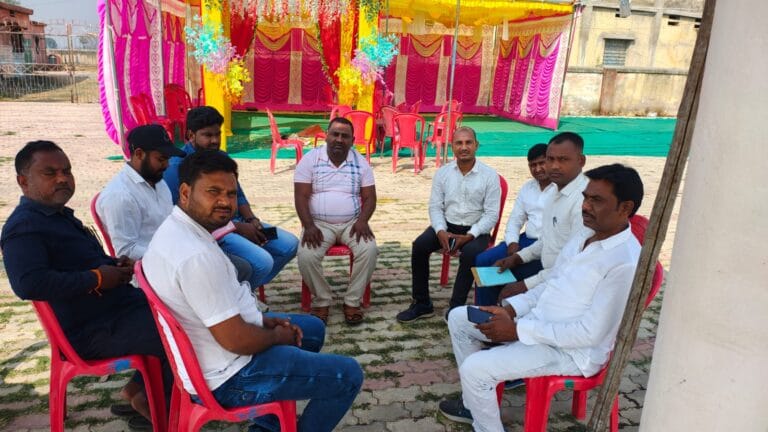 रविदास महासभा की बैठक संपन्न, संगठन को मजबूत करने पर दिया गया जोर 7 ravidas mahasabha