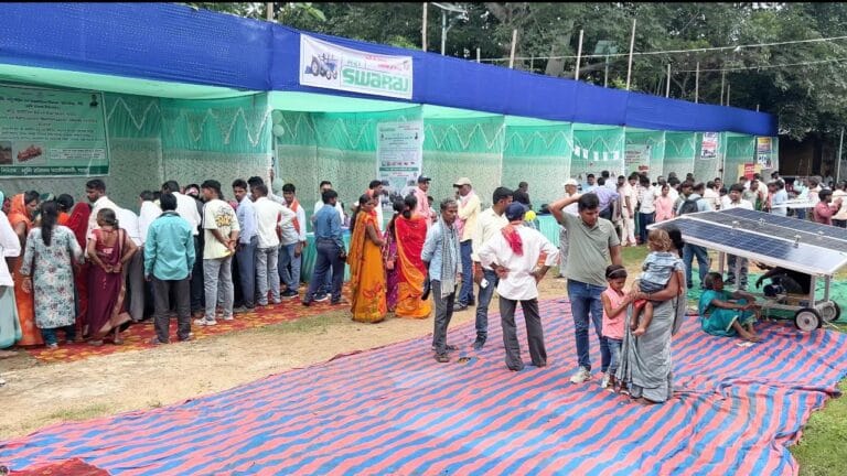 मुख्यमंत्री ट्रैक्टर वितरण योजना एवं कृषि यंत्रीकरण उप मिशन (SMAM) योजना के अंतर्गत एक कृषि यंत्रों का प्रदर्शनी कार्यक्रम 10 WhatsApp Image 2025-07-09 at 5.15.34 PM